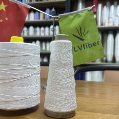 Нить из водорастворимого ПВА 40S/2 растворяется в воде для чистовой отделки. Универсальна и проста в использовании для шитья, вышивки и квилтинга.